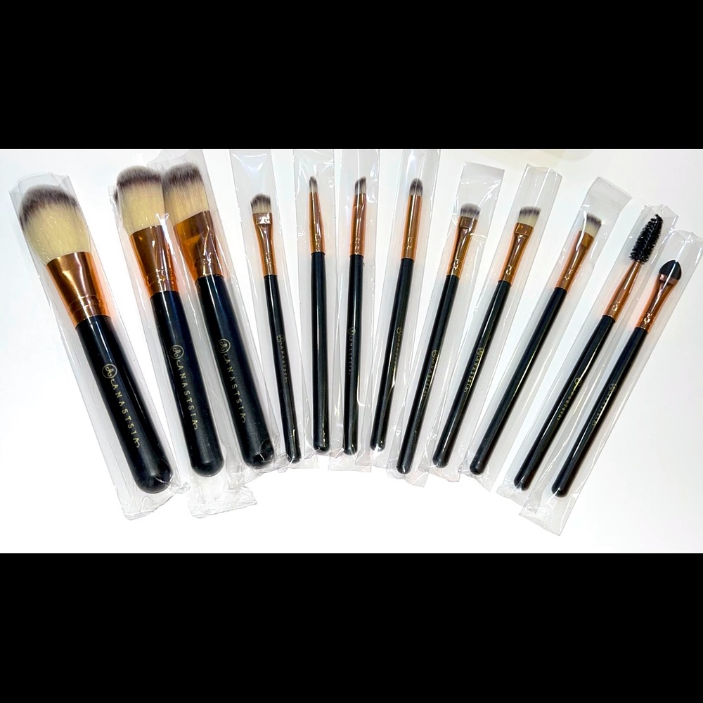 12 piece makeup brushes